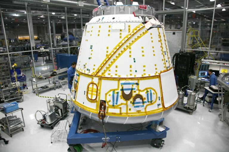pexels-spacex-586098